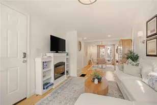 38 Pope St, Newport, RI 02840 - Photo 10