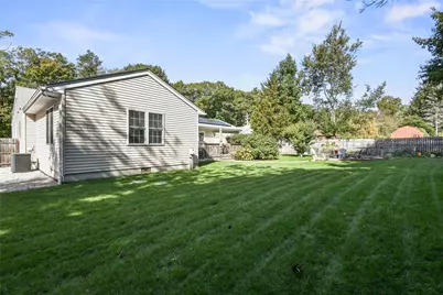 804 Love Lane, Warwick, RI 02818 - Photo 44