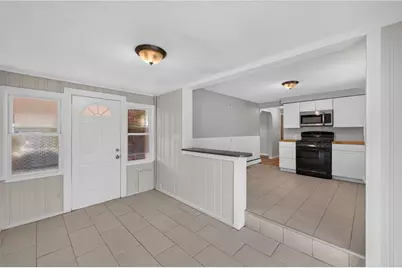 50 Seymour Avenue, Cranston, RI 02910 - Photo 12