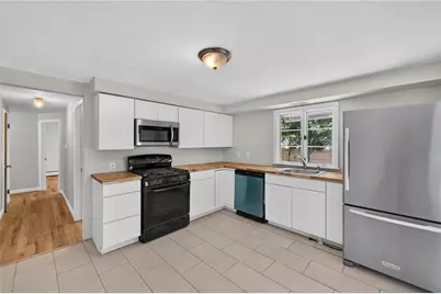 50 Seymour Avenue, Cranston, RI 02910 - Photo 10