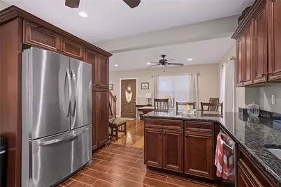 81 Rogers Avenue, Barrington, RI 02806 - Photo 14