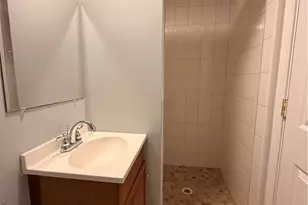 123 Pleasant St, Cranston, RI 02910 - Photo 16