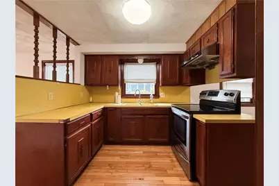123 Pleasant Street, Cranston, RI 02910 - Photo 22