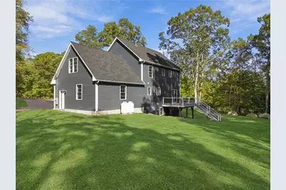 18 Elaine Drive, Hopkinton, RI 02832 - Photo 2