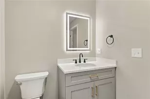 18 Elaine Dr, Hopkinton, RI 02832 - Photo 22