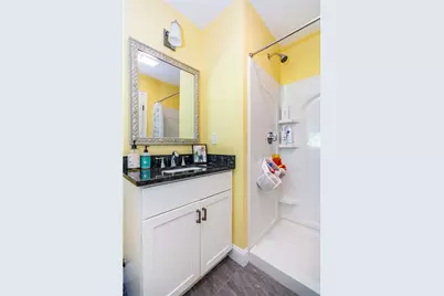 3800 Post Road #9, Warwick, RI 02886 - Photo 18