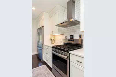 3800 Post Road #9, Warwick, RI 02886 - Photo 6
