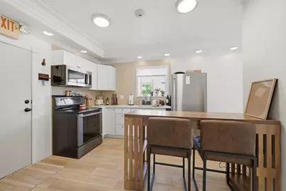 41 Rolfe Square, Cranston, RI 02910 - Photo 36