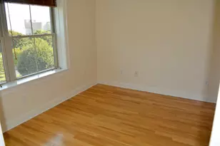 231 Douglas Ave, Providence, RI 02908 - Photo 16