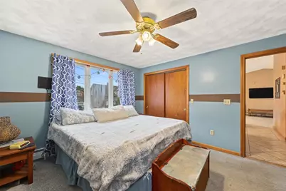 20 Oregon Avenue, Woonsocket, RI 02895 - Photo 22