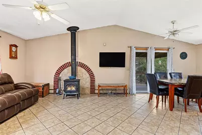 20 Oregon Avenue, Woonsocket, RI 02895 - Photo 10