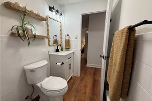 120 Pilgrim Pkwy, Warwick, RI 02888 - Photo 10