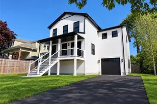 795 Academy Ave, Providence, RI 02908 - Photo 1