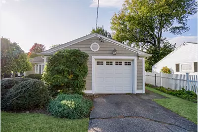 6 Tryon Avenue, East Providence, RI 02916 - Photo 8