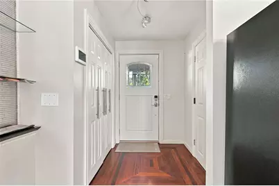 13 Harding Avenue, East Providence, RI 02915 - Photo 12
