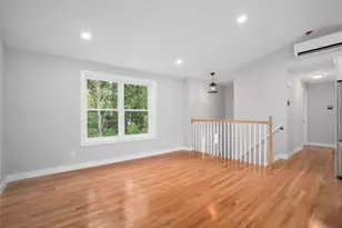 8 N Shore St, Warwick, RI 02889 - Photo 18