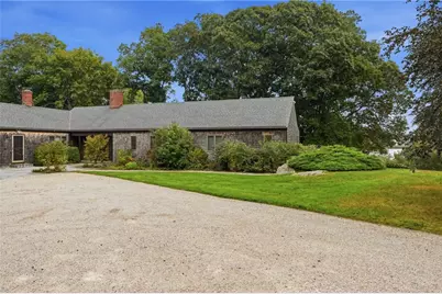 4 Alpond Drive, Newport, RI 02840 - Photo 2