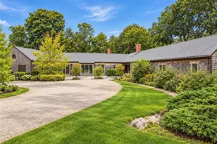 4 Alpond Dr, Newport, RI 02840 - Photo 1