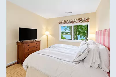 4 Alpond Drive, Newport, RI 02840 - Photo 34