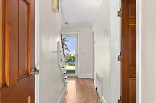 32 Bliss Mine Rd, Middletown, RI 02842 - Photo 22
