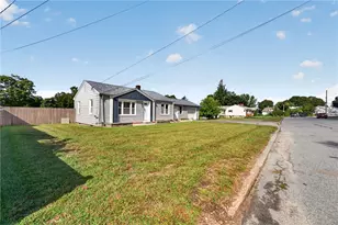 58 Earl St, West Warwick, RI 02893 - Photo 2