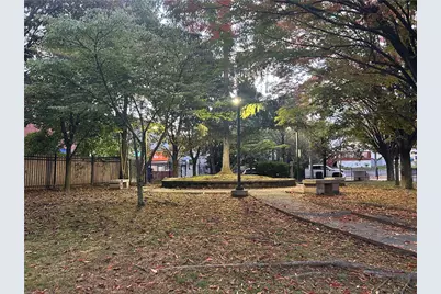 20 Academy Avenue, Providence, RI 02908 - Photo 4