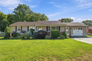 15 Valley View Dr, Smithfield, RI 02828 - Photo 1
