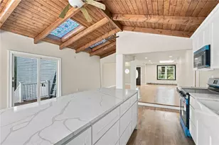 1330 Pippin Orchard Rd, Cranston, RI 02921 - Photo 8