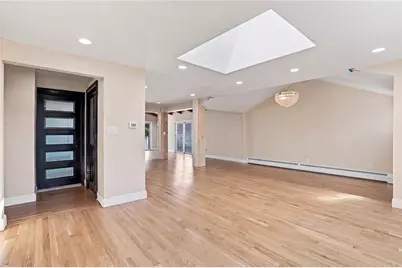 1330 Pippin Orchard Road, Cranston, RI 02921 - Photo 20