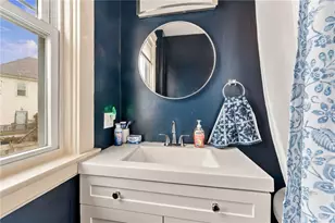 580 Admiral St, Providence, RI 02908 - Photo 10