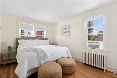 527 Thames Street #3, Newport, RI 02840 - Photo 10