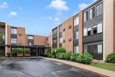 401 Bellevue Avenue #208, Newport, RI 02840 - Photo 4