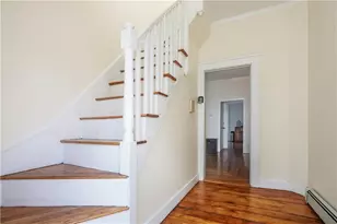 32 Ann St, Newport, RI 02840 - Photo 4