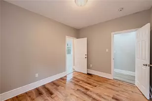 111 Waverly St, Providence, RI 02907 - Photo 32