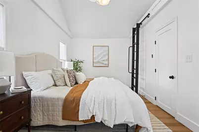 240 Power Street, Providence, RI 02906 - Photo 18