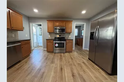 52 Union Street, Lincoln, RI 02865 - Photo 6