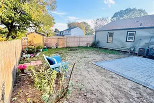 76 Novelty Rd, Warwick, RI 02889 - Photo 10
