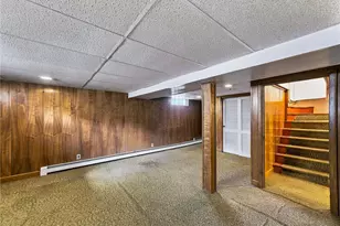 54 Holburn Ave, Cranston, RI 02910 - Photo 34