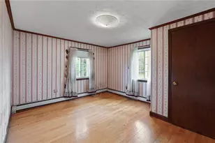 108 Falcon Ave, Warwick, RI 02888 - Photo 10