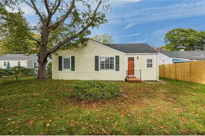 108 Falcon Avenue, Warwick, RI 02888 - Photo 16