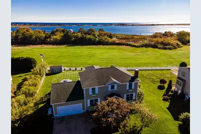 11 S Fairway Avenue, Westerly, RI 02891 - Photo 2