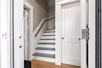 33 Ivy Street, Pawtucket, RI 02860 - Photo 10