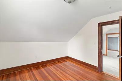 135 Marlborough Street, East Greenwich, RI 02818 - Photo 12