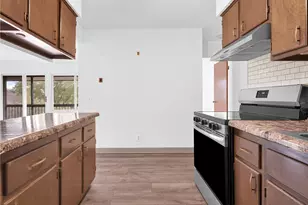 400 Narragansett Pkwy, Warwick, RI 02888 - Photo 16