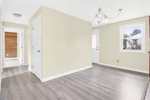 62 Beacon St, Cranston, RI 02910 - Photo 28