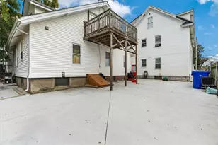28 Englewood Ave, Pawtucket, RI 02860 - Photo 20