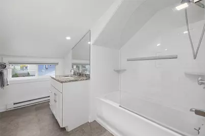 21 Vaughan Avenue #2, Newport, RI 02840 - Photo 12