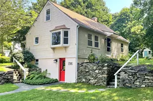 156 Pine Tree Cir, North Kingstown, RI 02852 - Photo 1