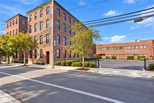 407 Pine St, Providence, RI 02903 - Photo 1