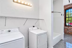 407 Pine St, Providence, RI 02903 - Photo 20